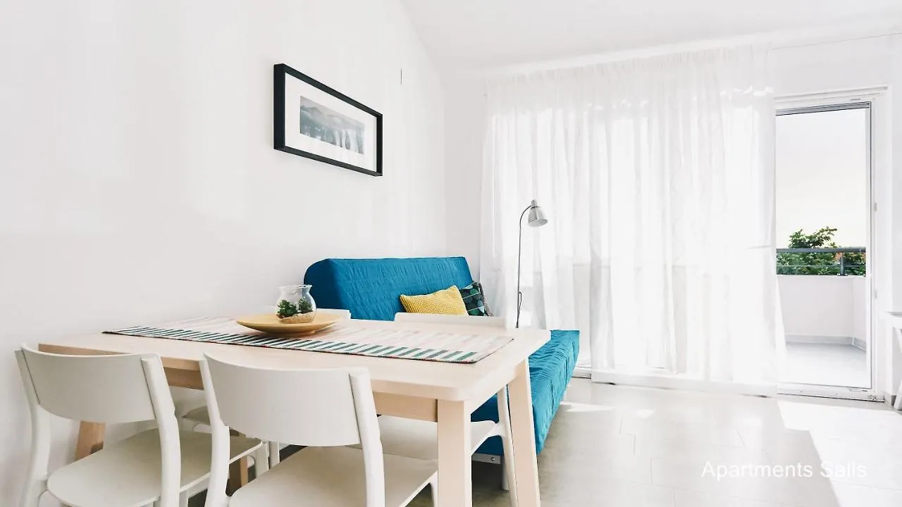 Salis Apartments Vrsi